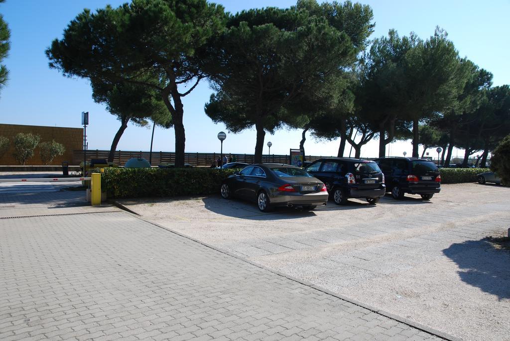 Lignano Sabbiadoro Sea Front Leilighet Eksteriør bilde