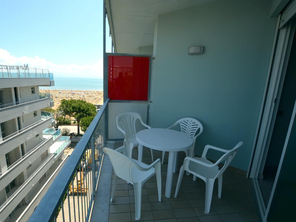 Lignano Sabbiadoro Sea Front Leilighet Eksteriør bilde